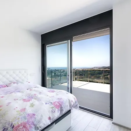 Hotell Cerca Barcelona *
